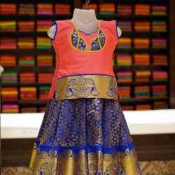 Pavadai hot sale sattai pattern